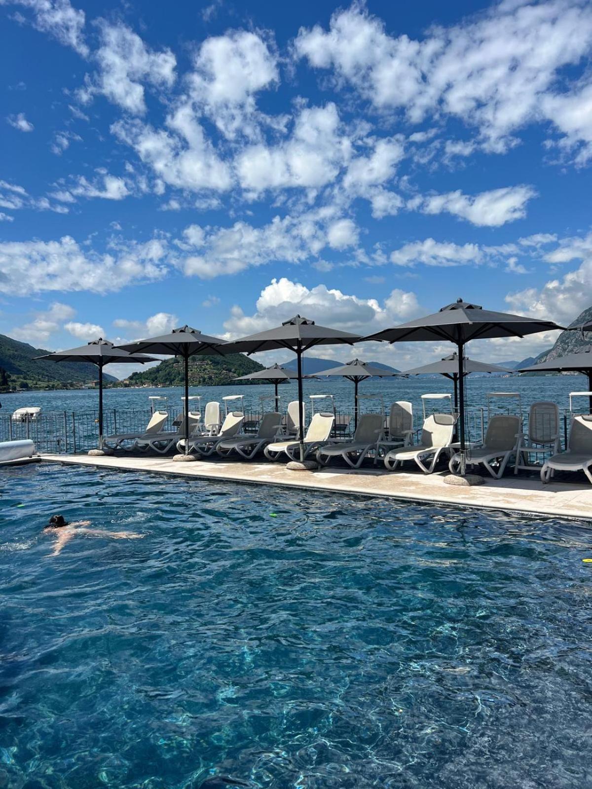 Hotel Rivalago Sulzano Bagian luar foto